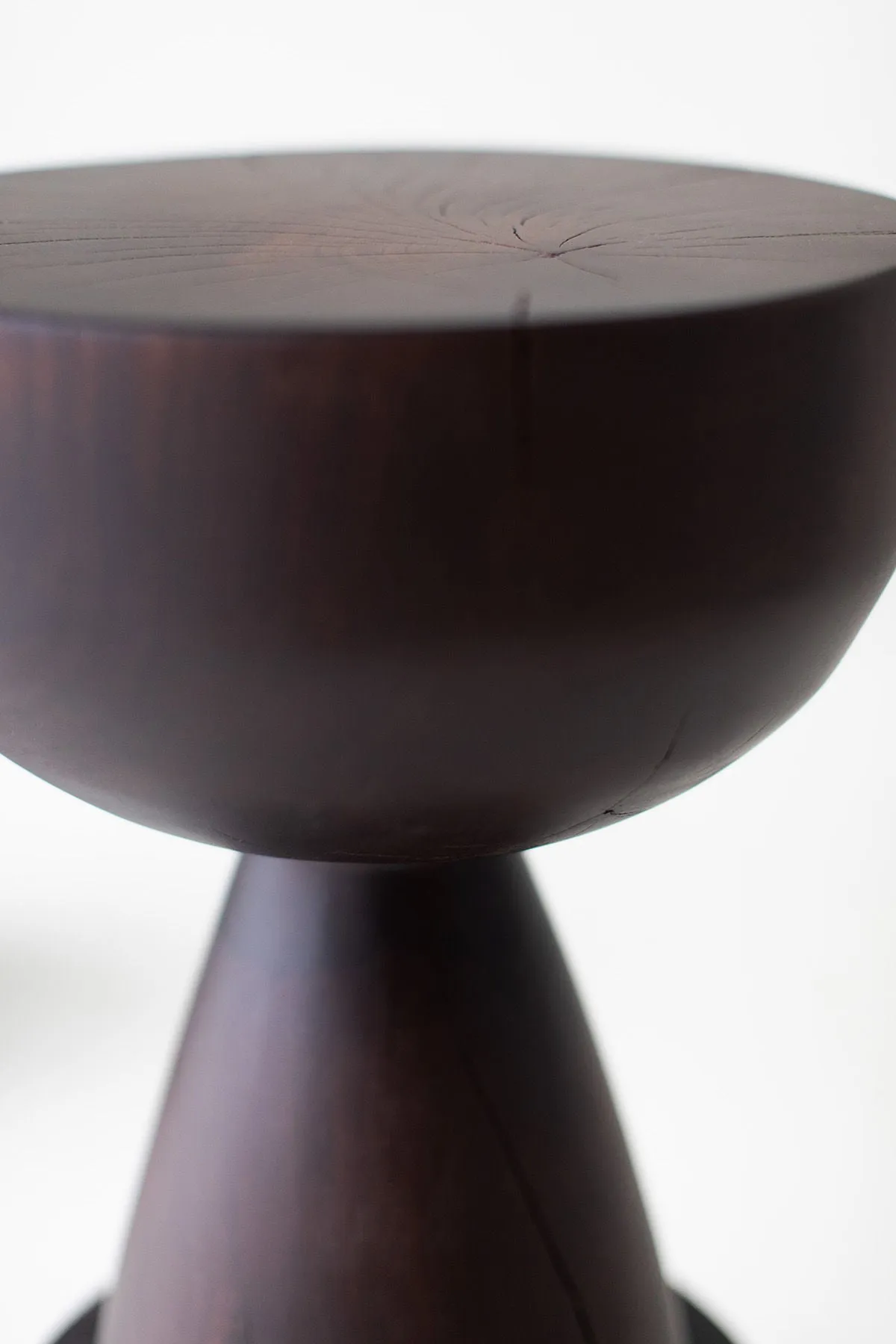 Counter Stool in Walnut - The Boca Uno - 1824