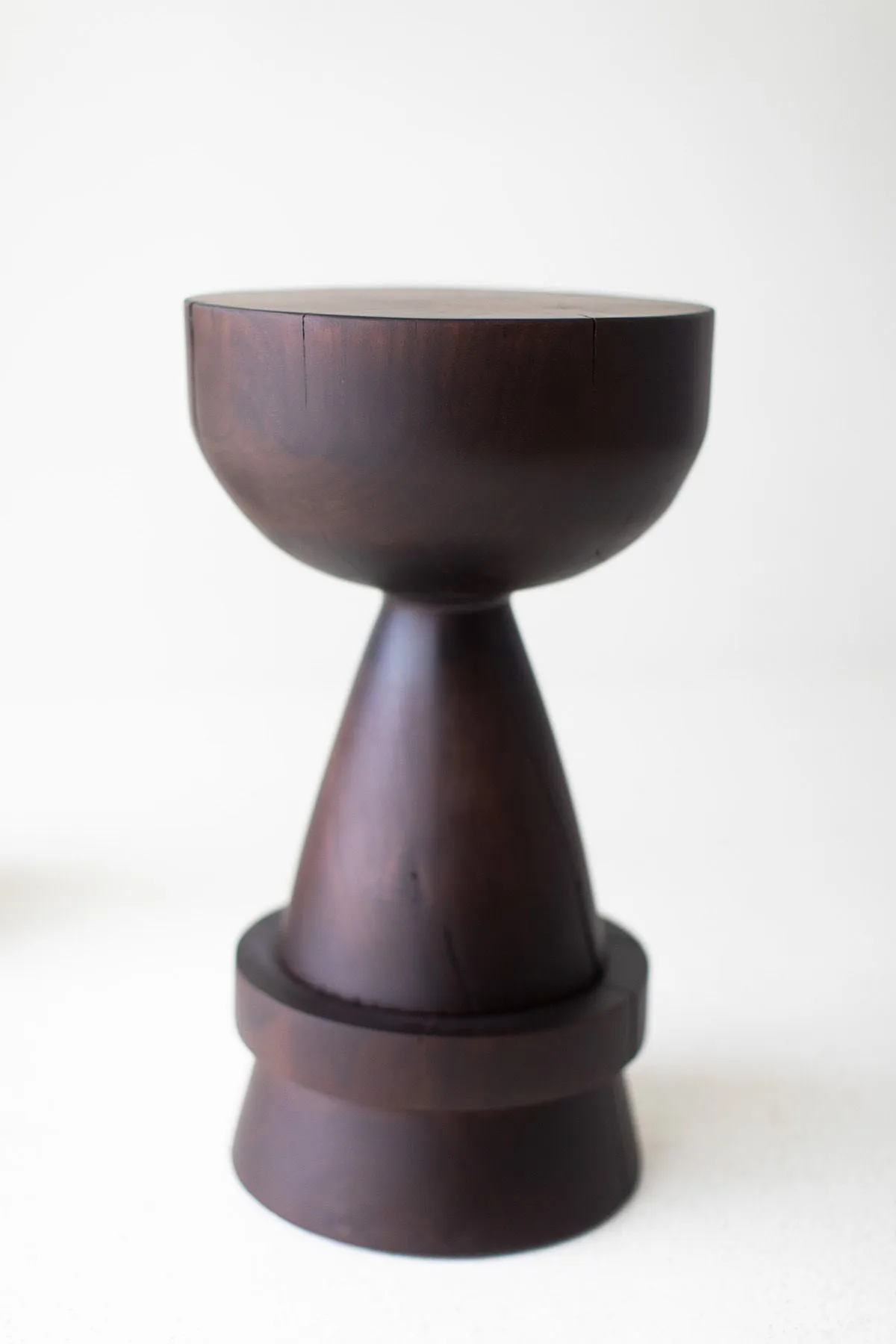 Counter Stool in Walnut - The Boca Uno - 1824