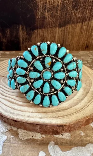 JULIANA WILLIAM TURQUOISE Flower Cluster Cuff 32g